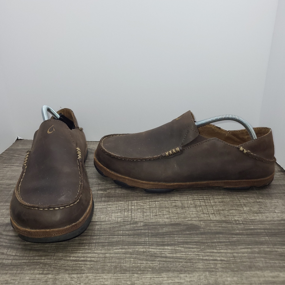 Olukai Moloa Shoes Men's Size 10.5 Brown Leather Slip On Moc Toe Casual Loafers